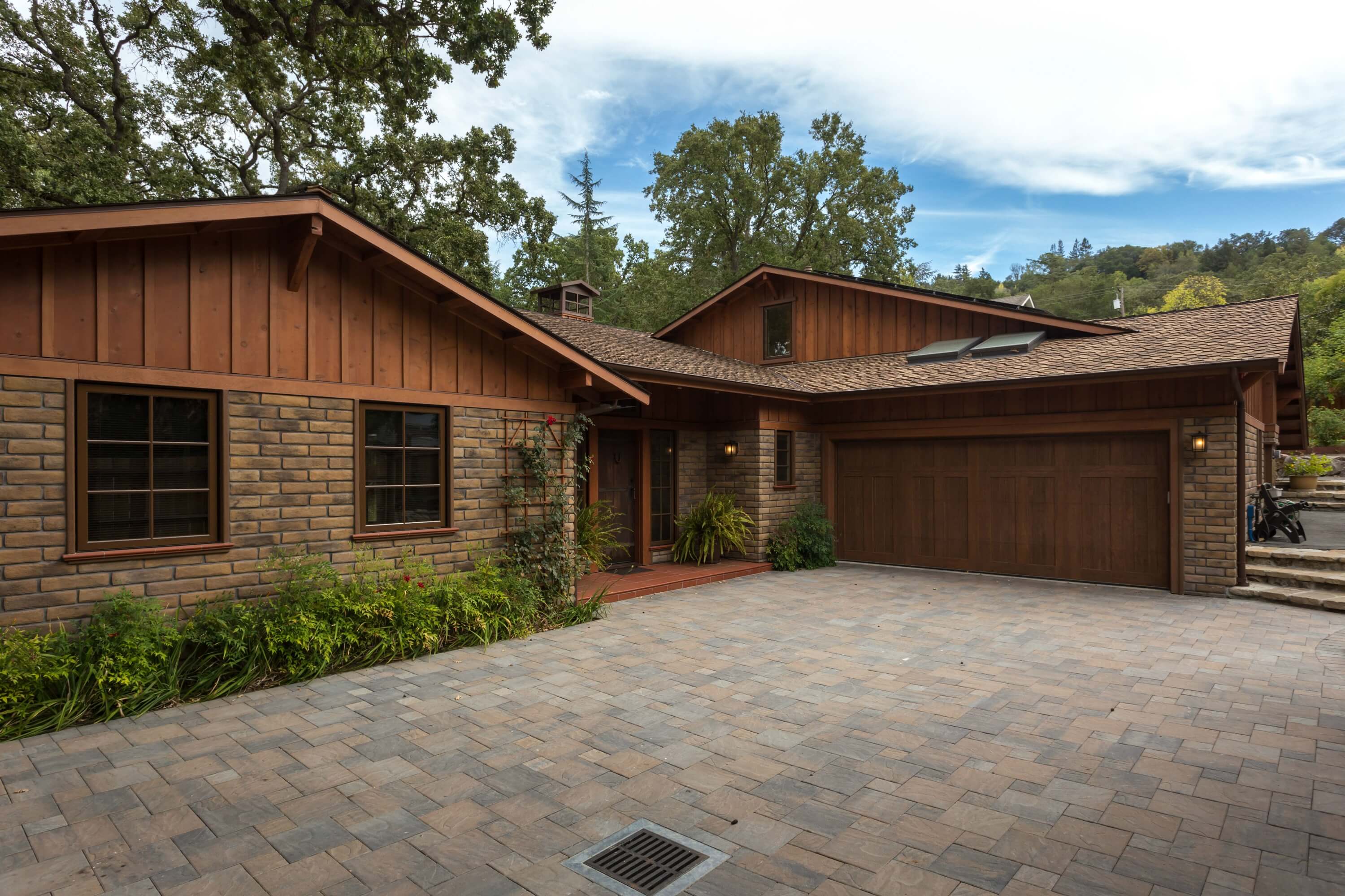HILLSIDE RANCH HOUSE — Ward Young Architecture
